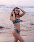 Анкета проститутки Элеонора - метро Лианозово, возраст - 26